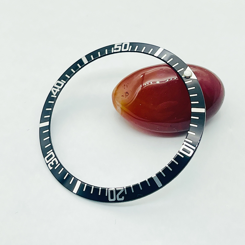 36.5mm Curved Aluminum Watch b - Reel Case 评论和价格